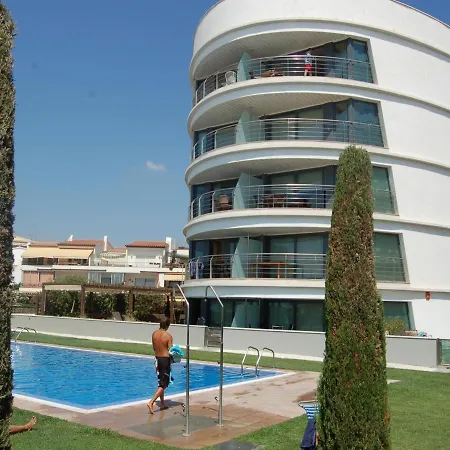 Apartamento En Roses: Primera Linea De Mar, Piscina, Aire Acondicionado, Parking - Es-228-87