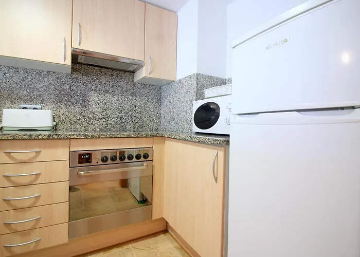 En Roses: Primera Linea De Mar, Piscina, Aire Acondicionado, Parking - Es-228-87 * Roses