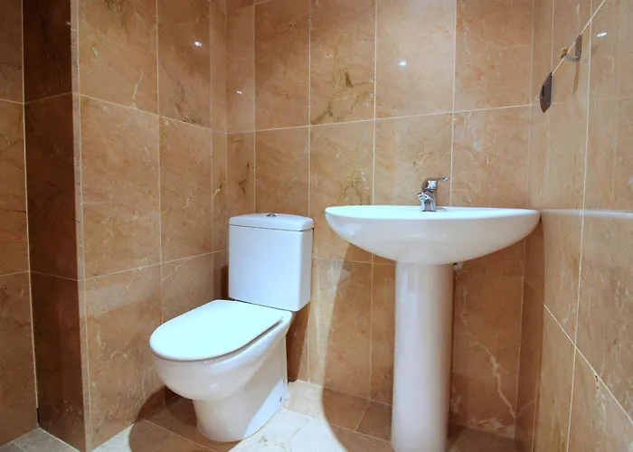En Roses: Primera Linea De Mar, Piscina, Aire Acondicionado, Parking - Es-228-87 *