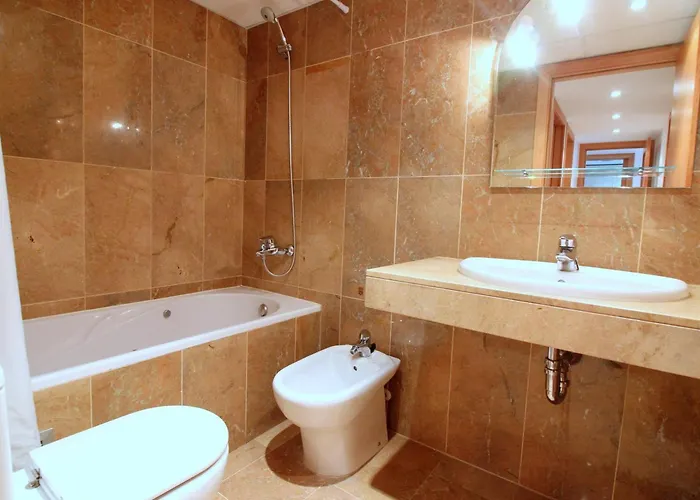 En Roses: Primera Linea De Mar, Piscina, Aire Acondicionado, Parking - Es-228-87 Apartament Roses